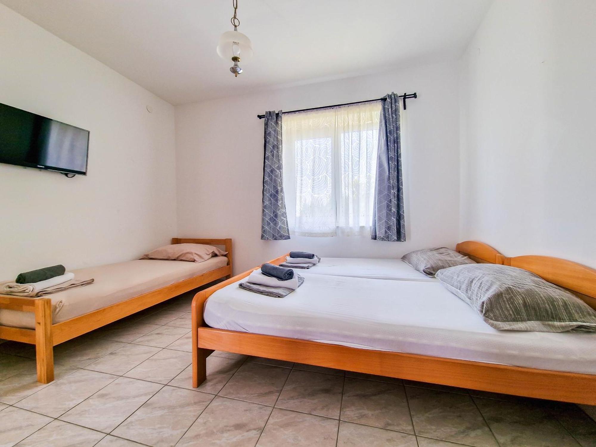 Avada Premium Apartment โนวาลยา ภายนอก รูปภาพ