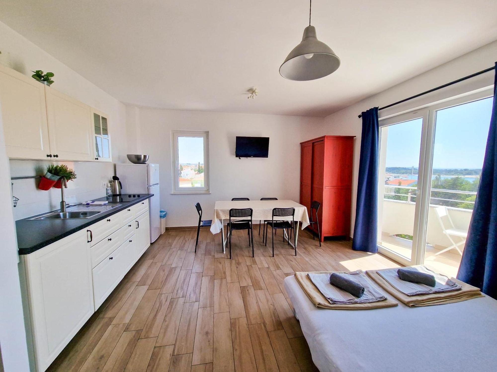 Avada Premium Apartment โนวาลยา ภายนอก รูปภาพ